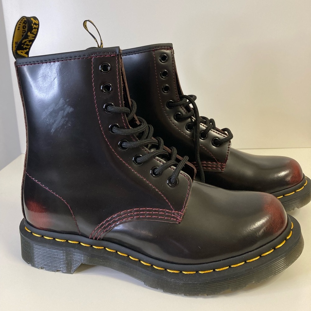 NEW-Dr.Martens 1460 W boot, size 6, cherry black color